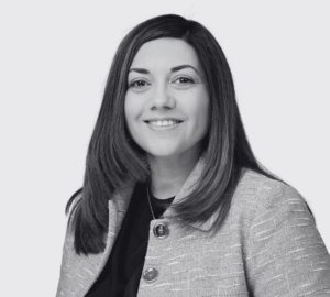 Irina Iozefson-Schneider BW