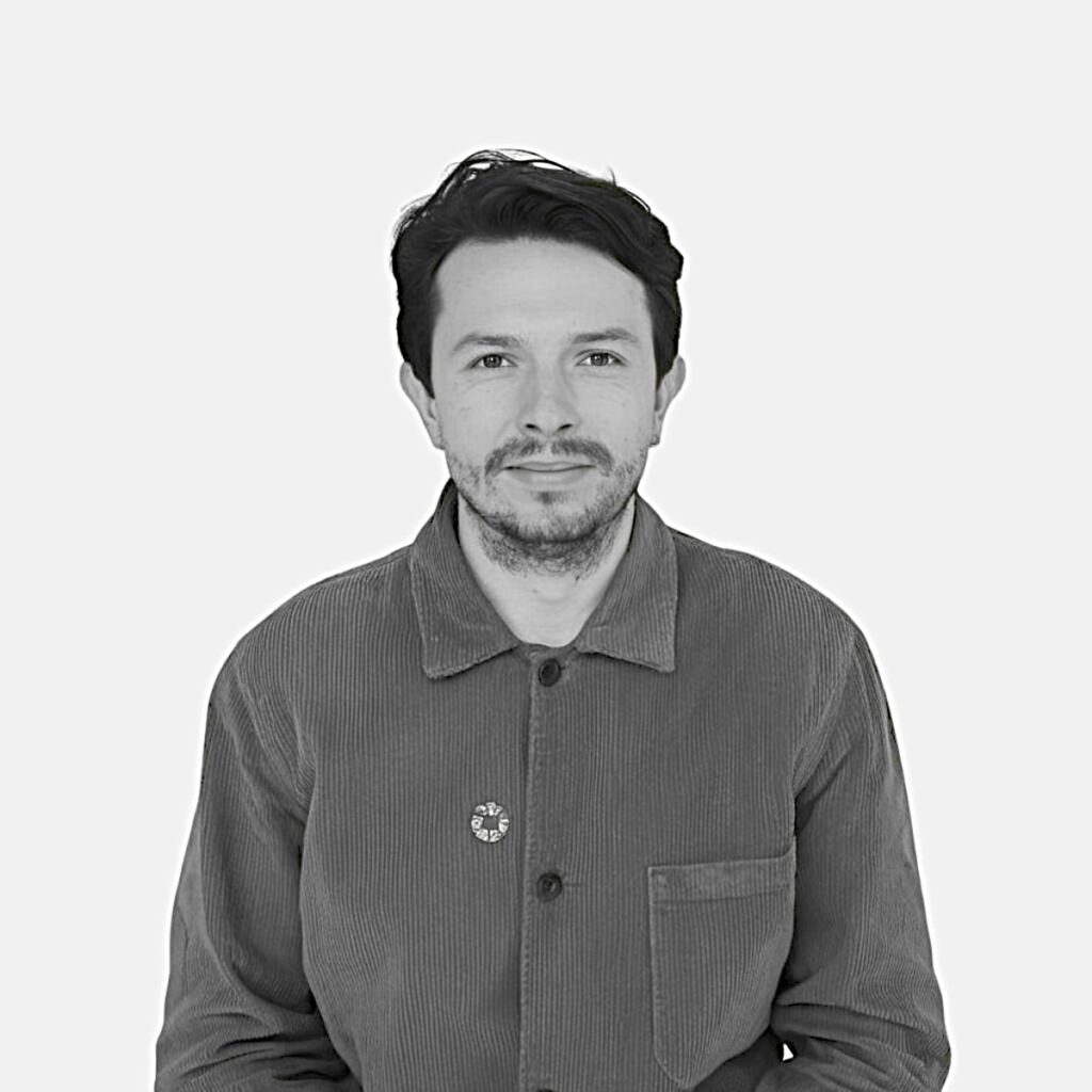 oliver pickup_bw